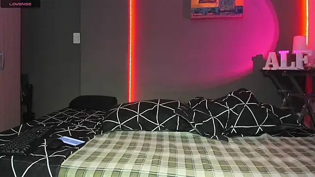 cleoo jhonny online show from March 2, 2026, 12:22 am