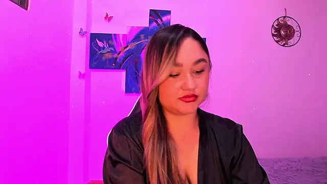 Soouf  online show from December 2, 2025, 5:14 pm