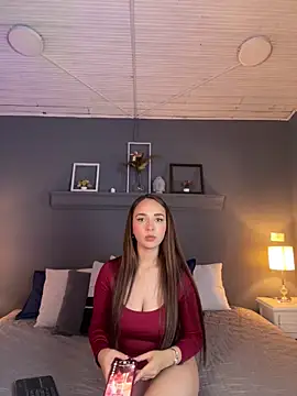  missParis   online show from October 29, 2025, 8:52 pm