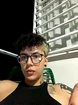 Snapshot of Abby_Evanns1 chatting on November 9, 2025, 2:37 am Abby Evanns1 online show from November 9, 2025, 2:37 am