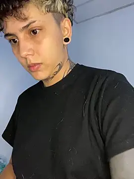 Snapshot of Abby_Evanns1 chatting on November 30, 2025, 2:34 am Abby Evanns1 online show from November 30, 2025, 2:34 am