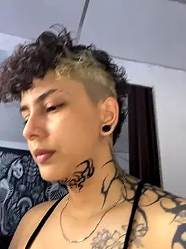 Snapshot of Abby_Evanns1 chatting on October 31, 2025, 8:38 pm Abby Evanns1 online show from October 31, 2025, 8:38 pm