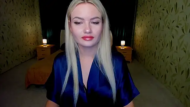 LexyeLure online show from November 29, 2025, 3:06 am