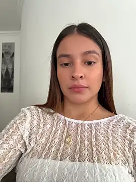 Snapshot of Talia_Bonet chatting on June 20, 2026, 2:33 pm Talia Bonet online show from June 20, 2026, 2:33 pm