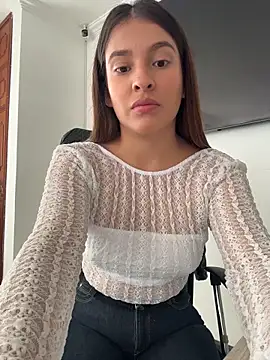 Snapshot of Talia_Bonet chatting on May 20, 2026, 1:08 pm Talia Bonet online show from May 20, 2026, 1:08 pm