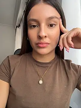 Snapshot of Talia_Bonet chatting on July 18, 2026, 3:31 pm Talia Bonet online show from July 18, 2026, 3:31 pm