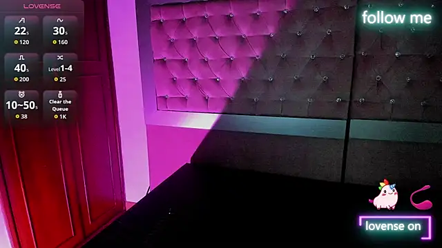 Sara Moon 18 online show from November 21, 2025, 7:24 pm