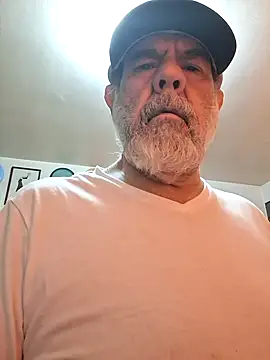 Snapshot of pena633 chatting on May 14, 2026, 8:11 am pena633 online show from May 14, 2026, 8:11 am