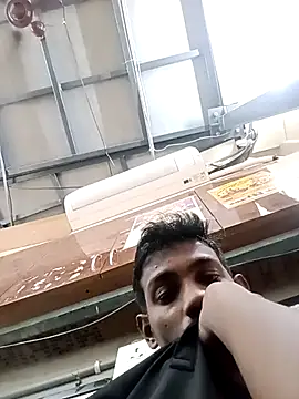 naveen 3222 online show from October 28, 2025, 9:52 am