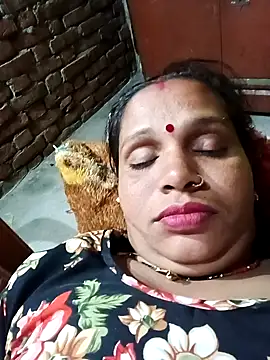 Snapshot of Hot_mona1 chatting on November 18, 2025, 5:27 pm Hot mona1 online show from November 18, 2025, 5:27 pm