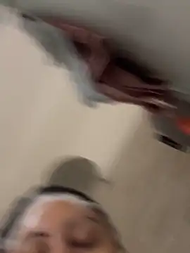 gatitalocahot online show from November 4, 2025, 11:19 pm