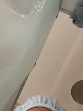 gatitalocahot online show from November 8, 2025, 4:10 pm