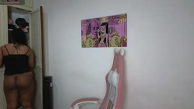 Valery lovexx online show from November 9, 2025, 11:20 pm