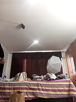 Valery lovexx online show from October 24, 2025, 7:35 pm