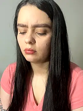 Selena Roa online show from December 4, 2025, 1:48 am