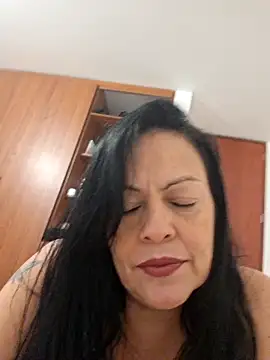 Snapshot of viviana-sexi chatting on April 24, 2026, 8:22 pm viviana-sexi online show from April 24, 2026, 8:22 pm