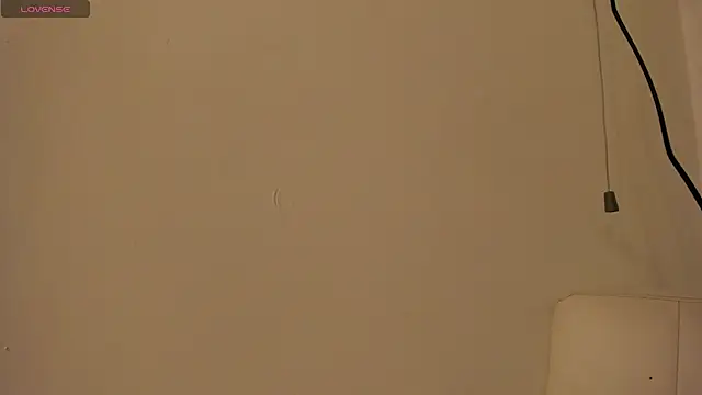 mirandaduboiss online show from July 14, 2026, 4:57 pm