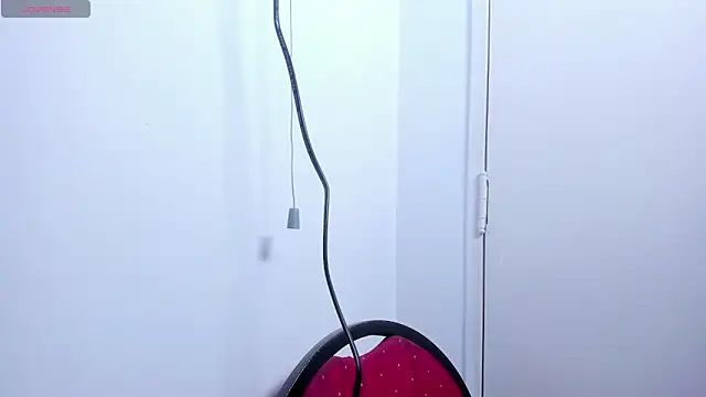 mirandaduboiss online show from March 26, 2026, 5:00 pm