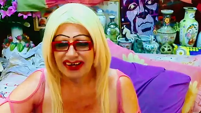 horni4luv online show from October 21, 2025, 4:45 am