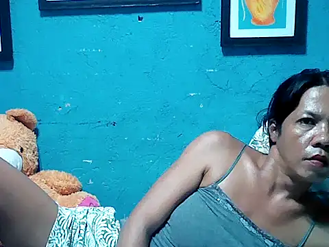 SmallluncutCock online show from November 12, 2025, 2:48 am