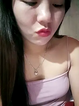 -Lanaa- online show from November 7, 2025, 8:24 pm