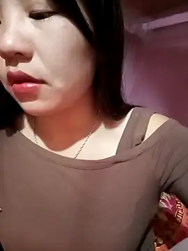 -Lanaa- online show from February 7, 2026, 9:23 pm