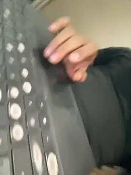 Handsome544 online show from April 22, 2026, 10:22 am