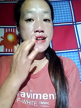 Snapshot of Phantamay chatting on November 10, 2025, 7:41 pm Phantamay online show from November 10, 2025, 7:41 pm