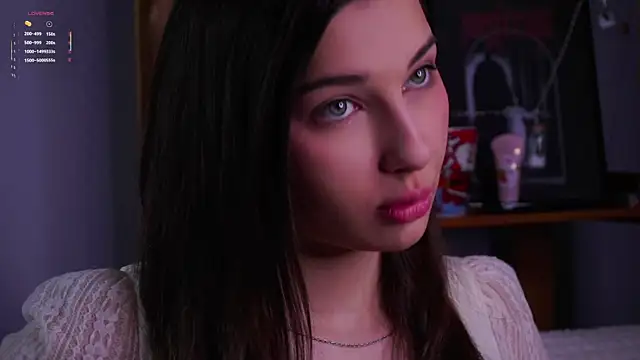 Snapshot of KateCahee chatting on January 19, 2026, 1:31 am KateCahee online show from January 19, 2026, 1:31 am