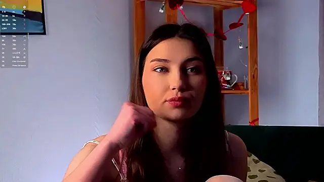 Snapshot of KateCahee chatting on February 24, 2026, 1:39 am KateCahee online show from February 24, 2026, 1:39 am