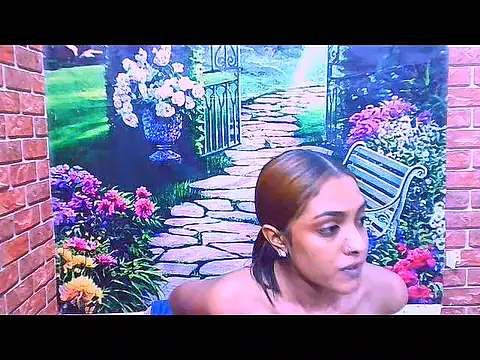 IndianPretty1 online show from November 8, 2025, 5:11 am