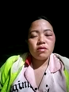 Nadia-a online show from October 30, 2025, 1:20 pm