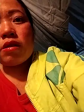 Nadia-a online show from November 26, 2025, 9:53 am