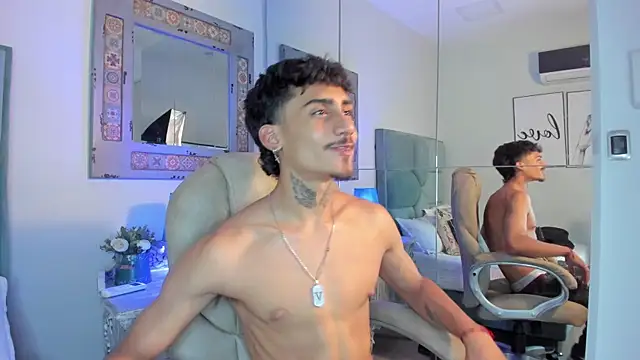 Mr Strike online show from December 1, 2025, 3:40 am