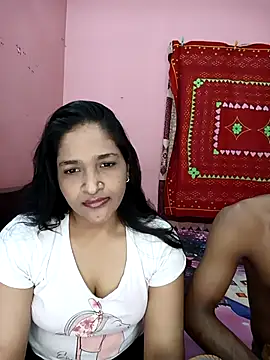 CoupleShow 432 online show from May 9, 2026, 7:01 am