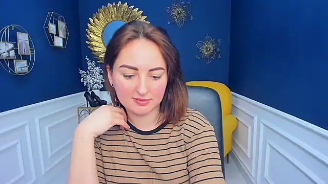 Snapshot of NoraSimons chatting on March 3, 2026, 6:20 am NoraSimons online show from March 3, 2026, 6:20 am