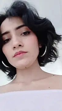 Snapshot of chloehanna chatting on November 6, 2025, 5:28 pm chloehanna online show from November 6, 2025, 5:28 pm