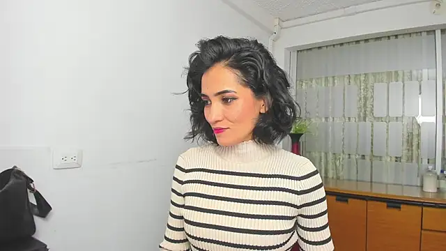 Snapshot of chloehanna chatting on November 26, 2025, 7:14 pm chloehanna online show from November 26, 2025, 7:14 pm