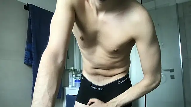 Snapshot of LukaShyGuy chatting on February 28, 2026, 9:09 am LukaShyGuy online show from February 28, 2026, 9:09 am