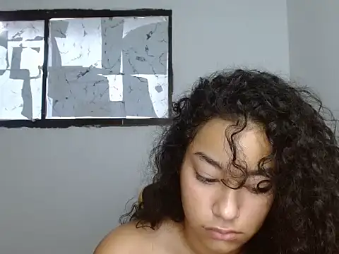 Snapshot of emily_stars1 chatting on November 30, 2025, 5:36 pm emily stars1 online show from November 30, 2025, 5:36 pm