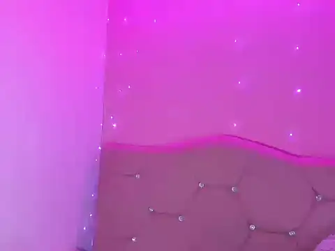 Gaia Mistic18 online show from November 3, 2025, 8:34 pm