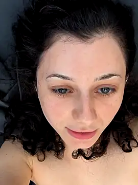 Meiii27 online show from November 8, 2025, 3:48 pm