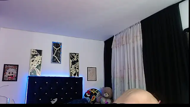 Yorsamm and friends online show from November 13, 2025, 10:02 pm