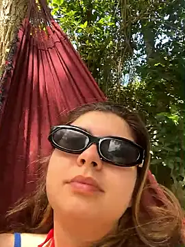 dorneles20 online show from February 9, 2026, 4:38 pm