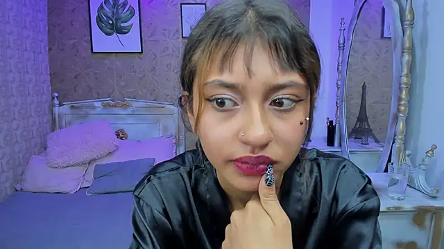 Noa clk online show from October 22, 2025, 3:39 am