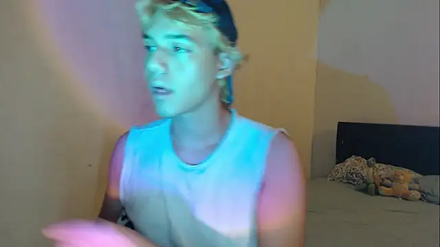 Snapshot of Habel__moretti chatting on February 7, 2026, 6:32 am Habel moretti online show from February 7, 2026, 6:32 am