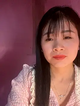 Snapshot of o-one-o chatting on November 23, 2025, 3:00 pm o-one-o online show from November 23, 2025, 3:00 pm