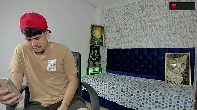 Snapshot of master_dante_1 chatting on November 30, 2025, 4:46 am master dante 1 online show from November 30, 2025, 4:46 am