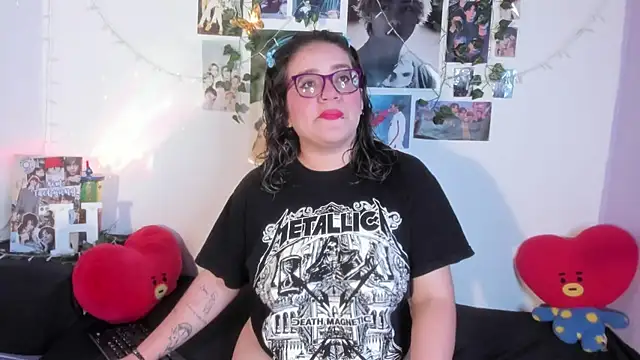 Rose Hellen online show from December 2, 2025, 4:25 am