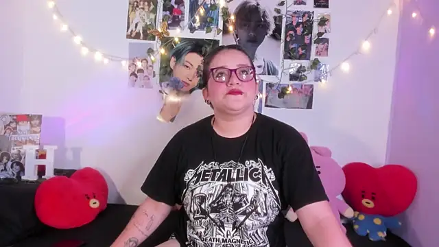 Rose Hellen online show from November 14, 2025, 4:38 am